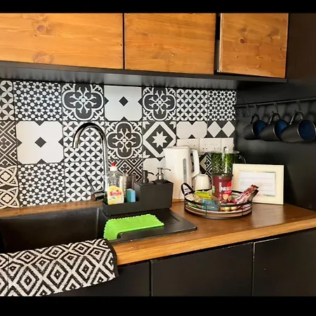 Casa Luna Side Luxurious Comfy In Center Appartement Paphos