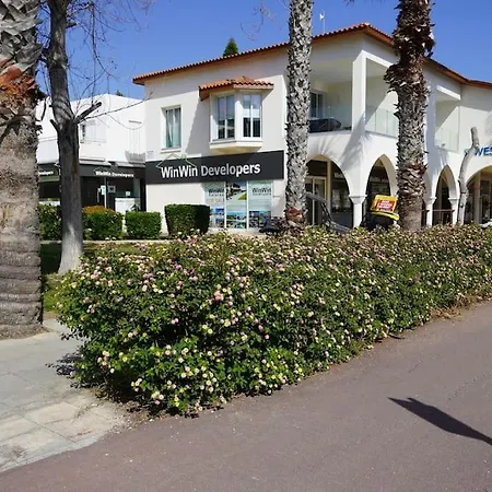 Casa Luna Luxurious Comfy Seaside 3persons Apartman Paphos